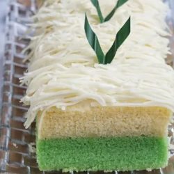 Resep Kue Bolu Kukus Sederhana Khusus Rasa Pandan dan Cokelat