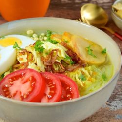 Resep Soto Ayam dengan Kuah Bening dan Kuah Santan