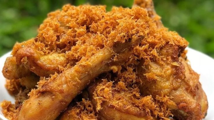 Resep Membuat Ayam Serundeng Kelapa dan Lengkuas, Bikin Pengen Makan Terus