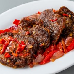 Resep Dendeng Sapi Variasi Balado dan Lambok Mercon, Pedasnya Mantul